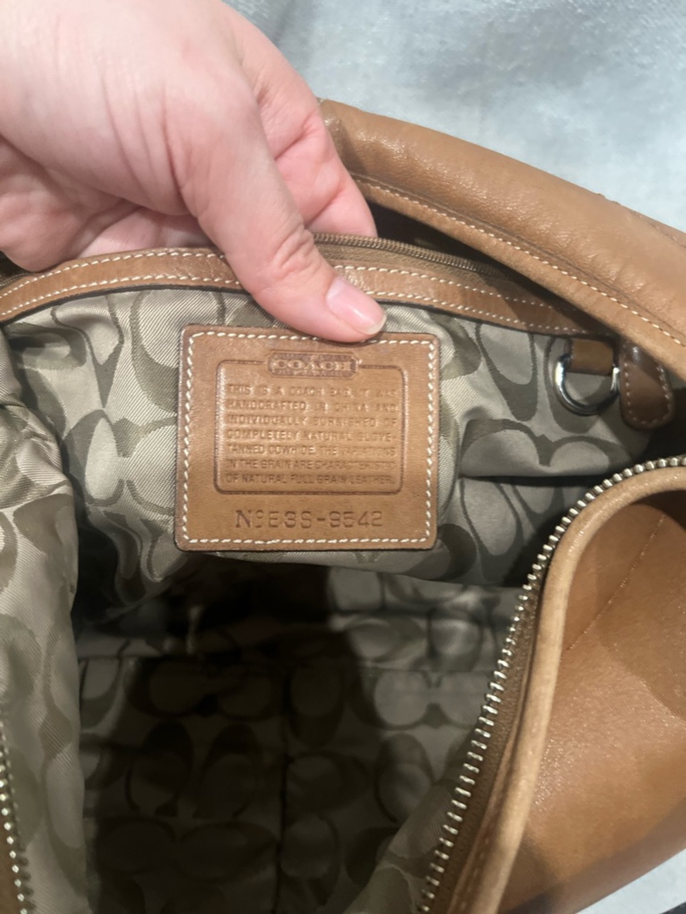 Coach tan leather soho bag - Picture 4 of 6